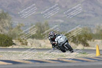 media/Jan-15-2026-Racers Edge (Thu) [[dfebeb70ab]]/2-A Group/Session 5 (Turn 5)/